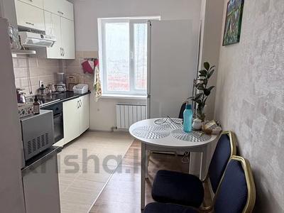 2-бөлмелі пәтер · 64 м² · 12/12 қабат, 33-ш/а. 19, бағасы: 12.8 млн ₸ в Актау, 33-й мкр