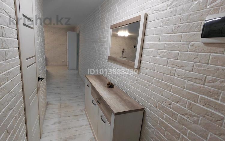 3-комнатная квартира · 60 м², Наб. им. Славского 28Б за 37 млн ₸ в Усть-Каменогорске — фото 2