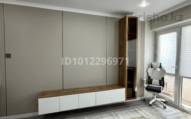1-комнатная квартира · 38 м² · 9/10 этаж, 4-й мкр. 7 за 16 млн ₸ в Актау, 18-й мкр  — фото 2