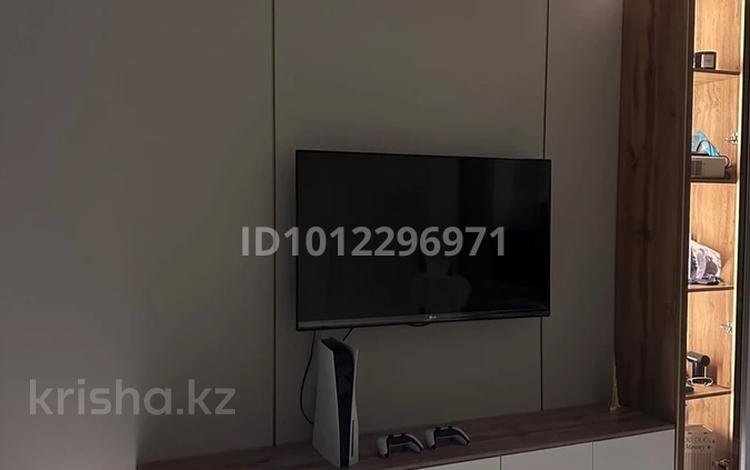 1-комнатная квартира · 38 м² · 9/10 этаж, 4-й мкр. 7 за 15 млн ₸ в Актау, 18-й мкр  — фото 23