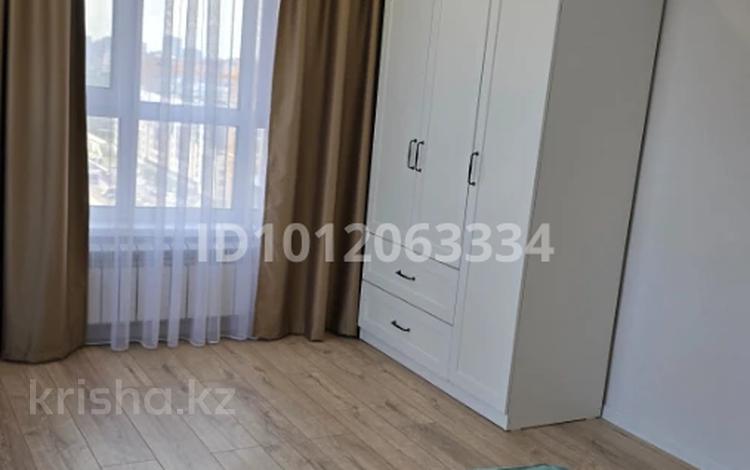 2-бөлмелі пәтер · 64 м² · 16/20 қабат, Ул.Темирбека Жургенова 19, блок 2 — Ул.Темирбека Жургенова - ул. Байтурсынова, бағасы: 250 000 ₸ в Астане, Сарайшык р-н — фото 3