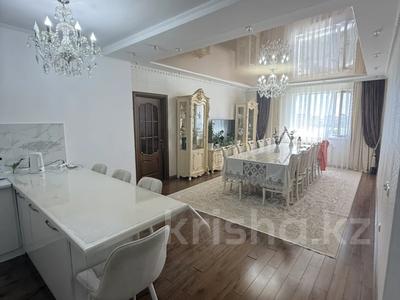 3-бөлмелі пәтер · 102 м² · 9/16 қабат, Иманова 26, бағасы: ~ 42.5 млн ₸ в Астане, р-н Байконур
