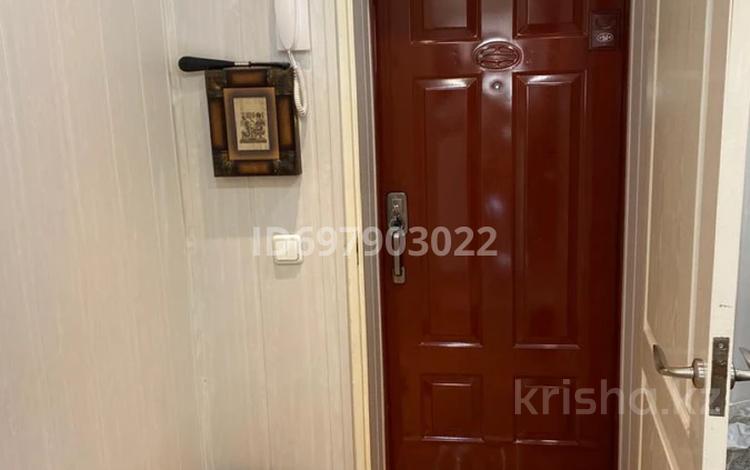 2-бөлмелі пәтер · 80 м² · 4/5 қабат, 15-й мкр 28а, бағасы: 180 000 ₸ в Актау — фото 2