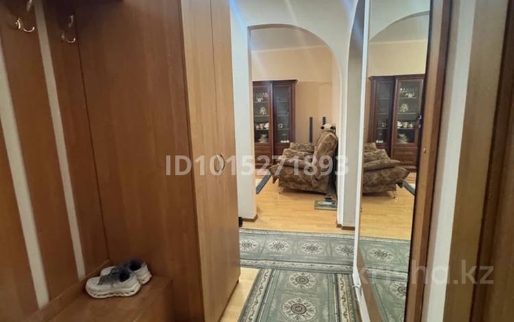 3-бөлмелі пәтер · 72 м² · 7/9 қабат, Таугүл-1 ш/а. 50, бағасы: 52 млн ₸ в Алматы, Ауэзовский р-н — фото 2