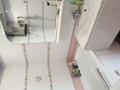 3-бөлмелі пәтер · 72 м² · 1/5 қабат, 10 микрорайон 8, бағасы: 400 000 ₸ в Аксае — фото 3