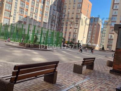 2-бөлмелі пәтер · 71 м² · 2/10 қабат, мкр Юго-Восток, Ашимова 21А, бағасы: 37 млн ₸ в Караганде, Казыбек би р-н