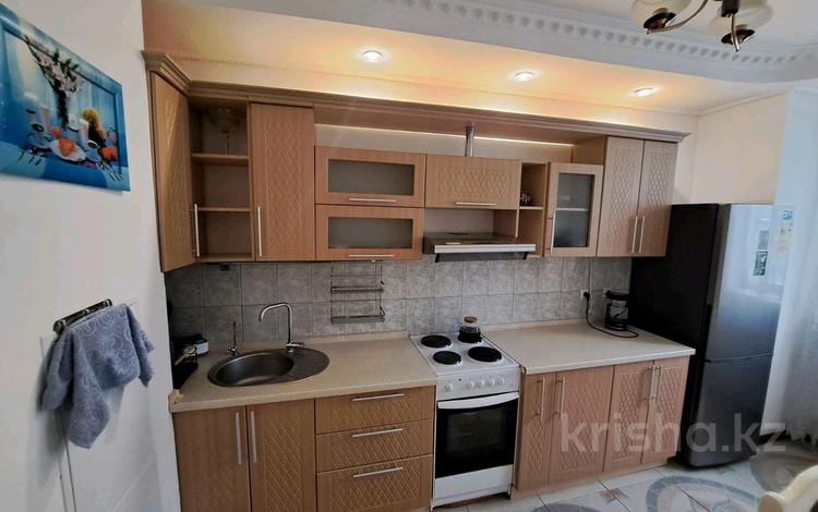 2-комнатная квартира · 62 м² · 10/12 этаж, Кошкарбаева 40 за 30 млн ₸ в Астане, Алматы р-н — фото 2