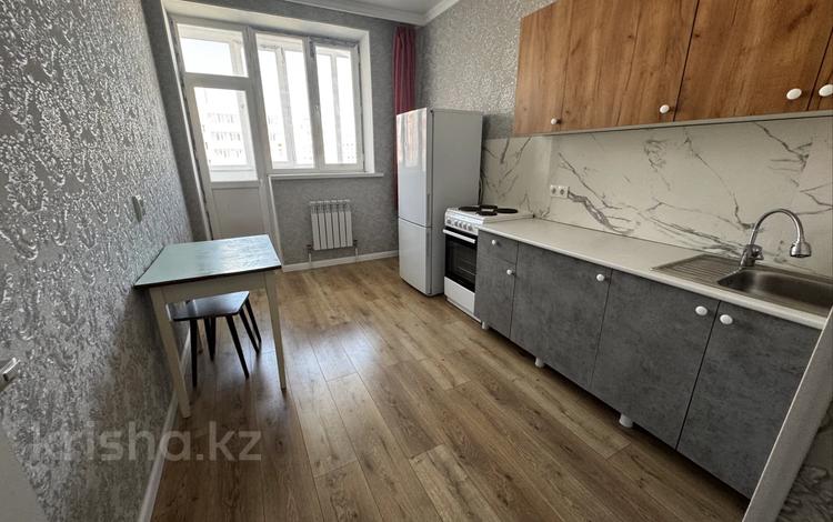 1-комнатная квартира · 40 м² · 8/9 этаж, Калдаяков 26 за 200 000 ₸ в Астане, Сарайшык р-н — фото 2