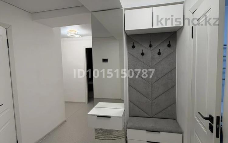 2-комнатная квартира · 56 м² · 3/5 этаж, Алтыуй, Беспаев 80 — Напротив Куаныш гранд холл за 200 000 ₸ в Жаркенте — фото 2