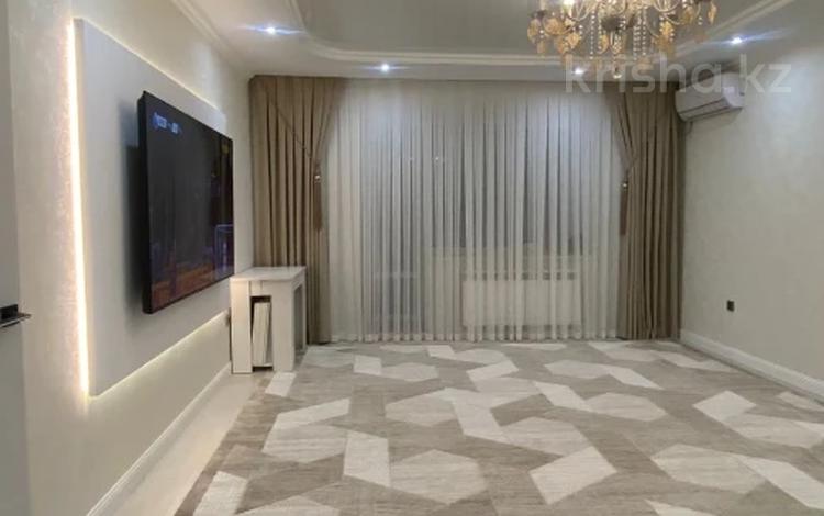 3-комнатная квартира · 119.6 м² · 1/5 этаж, Алтын орда за 47 млн ₸ в Актобе — фото 2