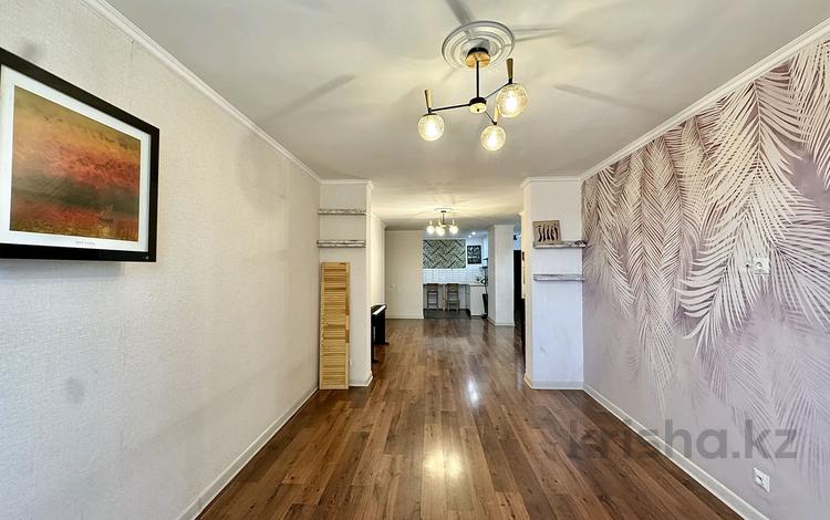 2-бөлмелі пәтер · 69.4 м² · 8/20 қабат, Абая 45/1, бағасы: 34 млн ₸ в Астане, р-н Байконур — фото 2