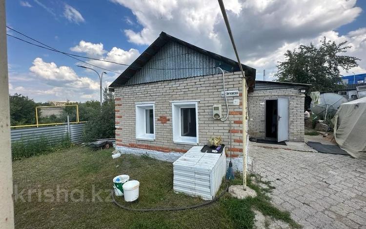 Отдельный дом · 2 комнаты · 40.5 м² · 3.3 сот., Краснопартизанская за 14 млн ₸ в Костанае — фото 2