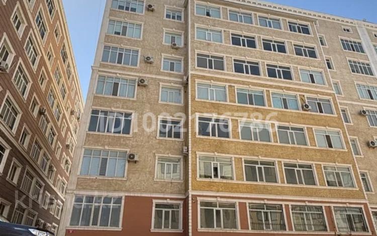 1-комнатная квартира · 53 м² · 5/7 этаж, 16-й мкр 33/3 за 13.5 млн 〒 в Актау — фото 2