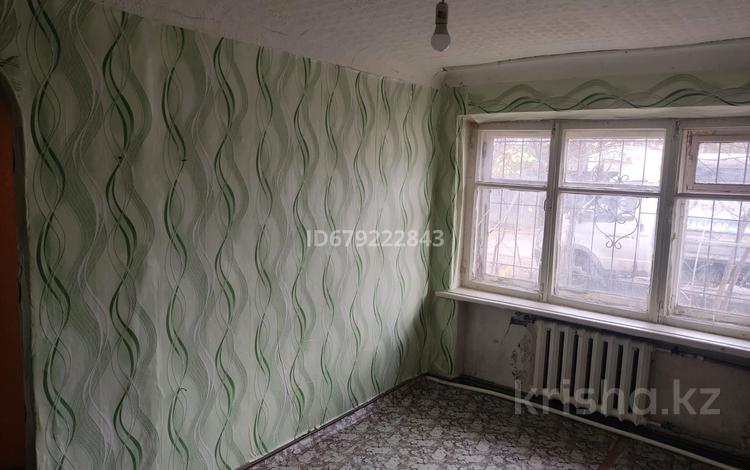 2-бөлмелі пәтер · 40 м² · 1/2 қабат, 1Строительный переулок — Гагарина, бағасы: 80 000 ₸ в Уральске — фото 7