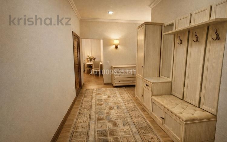 3-комнатная квартира · 115 м² · 11/12 этаж, Кунаева 35 — Жк арай за 500 000 〒 в Шымкенте, Аль-Фарабийский р-н — фото 2