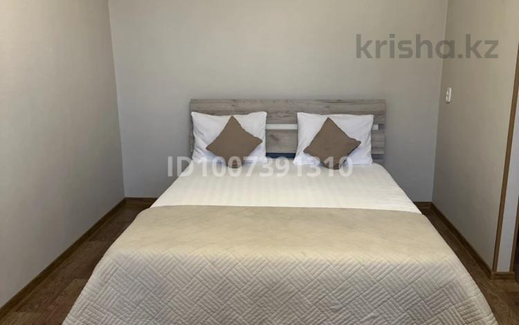 1-комнатная квартира · 32.2 м², мкр Новый Город, Нуркена Абдирова 20 за 10 000 ₸ в Караганде, Казыбек би р-н — фото 3