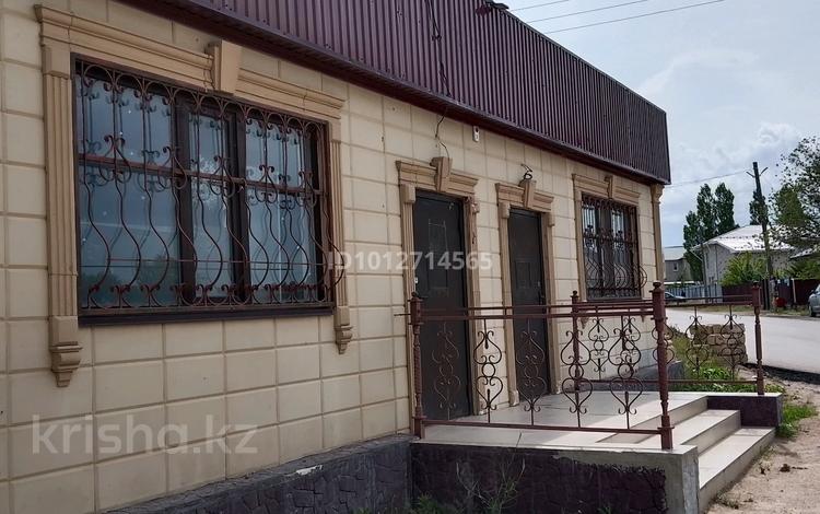 Дүкендер мен бутиктер · 70 м², бағасы: 12 млн ₸ в Актобе, жилой массив Заречный-3 — фото 15
