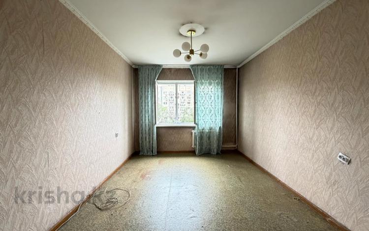 1-комнатная квартира · 37 м² · 2/9 этаж, мкр Аксай-3 за 24 млн ₸ в Алматы, Ауэзовский р-н — фото 3