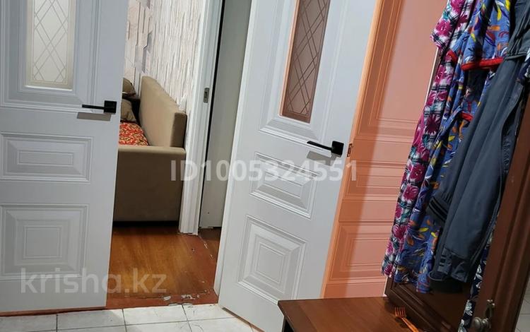 3-бөлмелі пәтер · 70 м² · 1 қабат, Ақмешіт 4, бағасы: 16 млн ₸ в  — фото 2