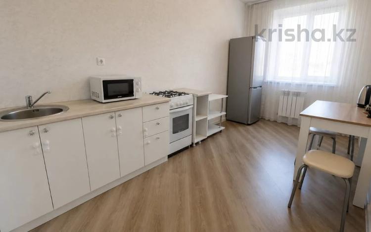 2-бөлмелі пәтер · 68 м² · 2/6 қабат, Юбилейный 28, бағасы: 35 млн ₸ в Костанае — фото 2