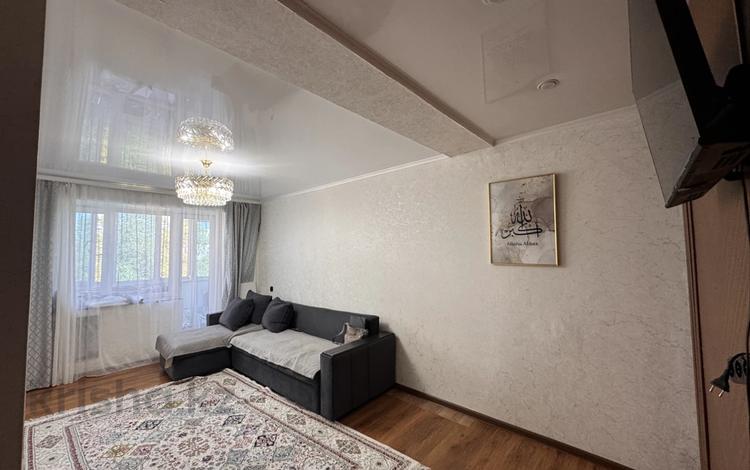 3-бөлмелі пәтер · 62 м² · 3/5 қабат, мкр Юго-Восток, Муканова — Университетская, бағасы: ~ 19 млн ₸ в Караганде, Казыбек би р-н — фото 2