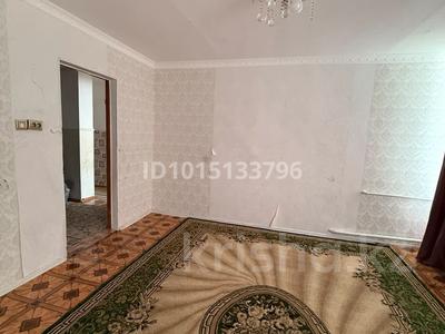3-бөлмелі пәтер · 60 м² · 1/2 қабат, Геолог -ш/а., Аккулова — возле конечеая остановки, бағасы: 14 млн ₸ в Атырау, мкр Геолог