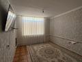 3-бөлмелі пәтер · 60 м² · 1/2 қабат, Геолог -ш/а., Аккулова — возле конечеая остановки, бағасы: 14 млн ₸ в Атырау, мкр Геолог — фото 3