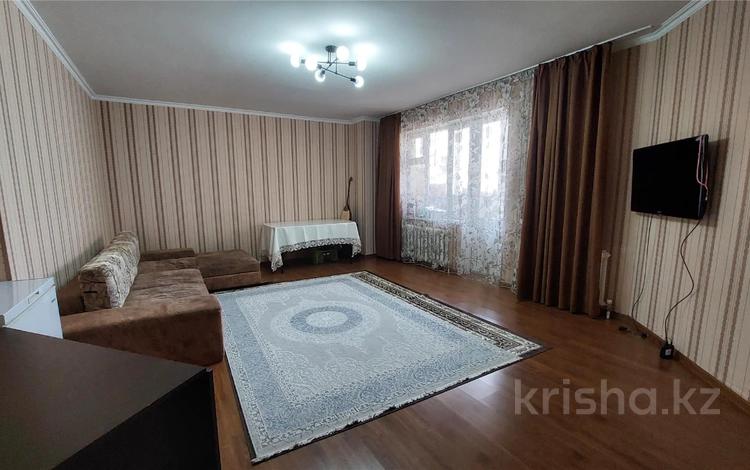 3-комнатная квартира, 83 м², 10/14 этаж, Мәңгілік Ел 19 за 38.7 млн 〒 в Астане, Есильский р-н — фото 2