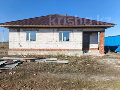 Отдельный дом · 3 комнаты · 115 м² · 10 сот., Жабаева — Рассмотрим обмен за 11 млн ₸ в Семеновке