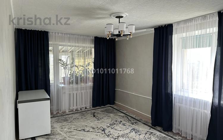 2-комнатная квартира · 43 м² · 4/4 этаж, Абая 51 за 12 млн 〒 в Жезказгане — фото 2