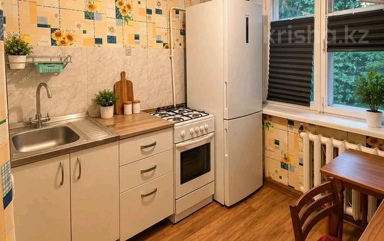2-бөлмелі пәтер · 40 м² · 1/4 қабат, Желтоксан — Сатпаева, Новая Площадь, бағасы: 250 000 ₸ в Алматы, Медеуский р-н — фото 14