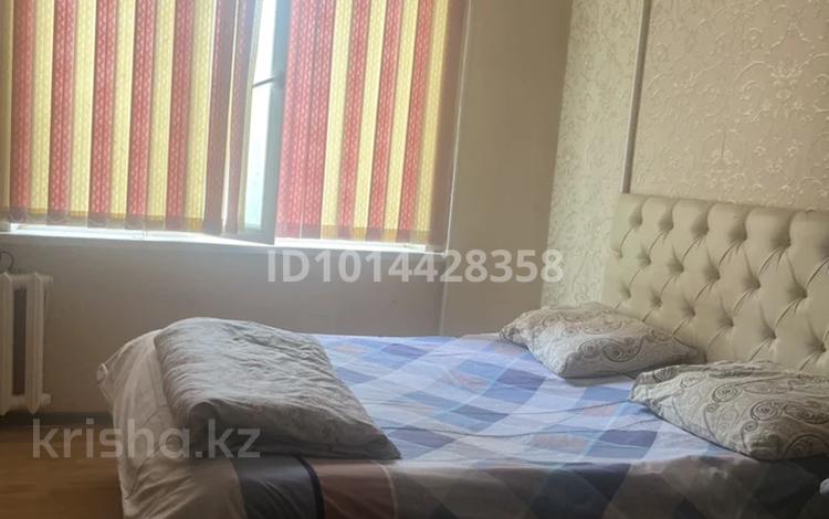 1-комнатная квартира · 45 м² · 2/5 этаж, мкр Север 16 за 12 000 ₸ в Шымкенте, Аль-Фарабийский р-н — фото 2