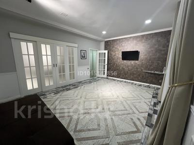 2-бөлмелі пәтер · 65 м² · 1/3 қабат, Ақ Шағала -ш/а., ул. Жален Тулепова 12а Б — Возле Пешеходного моста Авангард краснл крипичные дома, бағасы: 350 000 ₸ в Атырау, мкр Ак Шагала