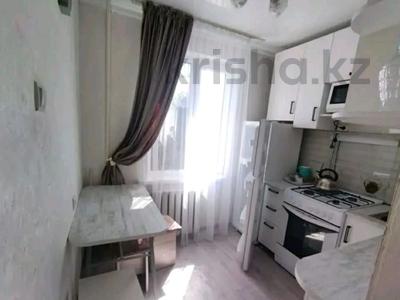 2-комнатная квартира, 46 м², 1/5 этаж, Жетысу за 12.2 млн 〒 в Талдыкоргане, мкр Жетысу
