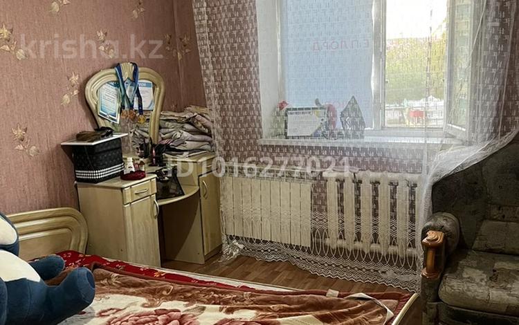 2-бөлмелі пәтер · 50 м² · 3/5 қабат, Сатпаева 10, бағасы: 120 000 ₸ в  — фото 2