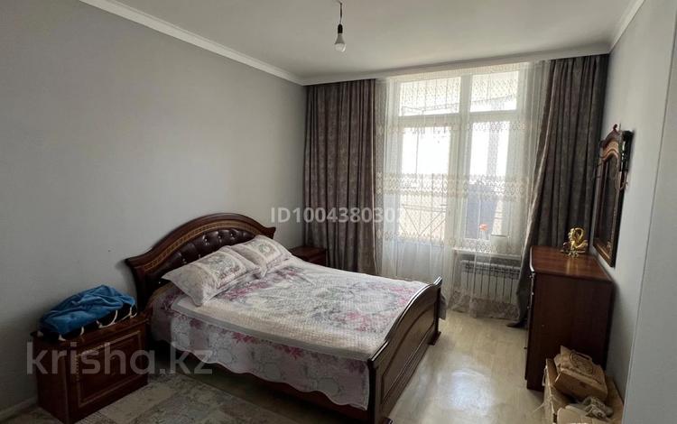 3-бөлмелі пәтер · 85 м² · 12/12 қабат, 11 улица 21/2 — Напротив музсарай, бағасы: 200 000 ₸ в Туркестане — фото 2