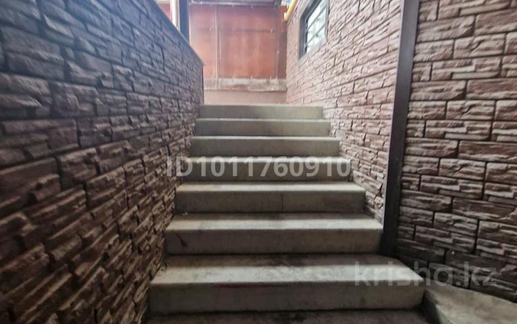 Свободное назначение, офисы, кабинеты и рабочие места · 60 м² за 300 000 ₸ в Актобе — фото 3
