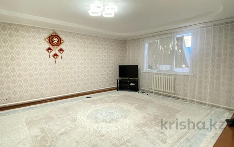Часть дома · 3 комнаты · 91.5 м² · 4.4 сот., Тукая 123 за 20.5 млн ₸ в Уральске — фото 2