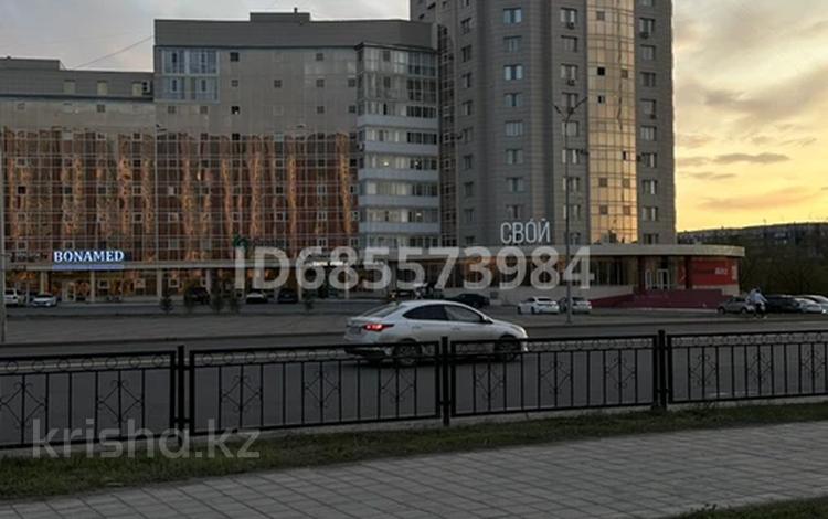 4-бөлмелі пәтер · 140 м² · 10/16 қабат, мкр Юго-Восток, Просп. Республики 42 — Кафе Свои, бағасы: 63.2 млн ₸ в Караганде, Казыбек би р-н — фото 2