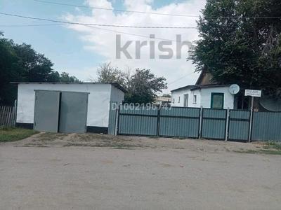 Часть дома · 3 комнаты · 50 м² · 18 сот., Садыкбекова 23 /2 за 7.5 млн 〒 в Жанаарка