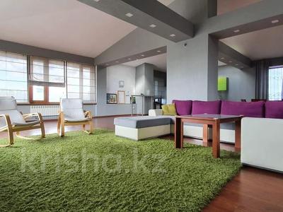4-комнатная квартира · 220 м² · 5/5 этаж, мкр Новый Город, Бухар Жырау 68 за 65 млн ₸ в Караганде, Казыбек би р-н