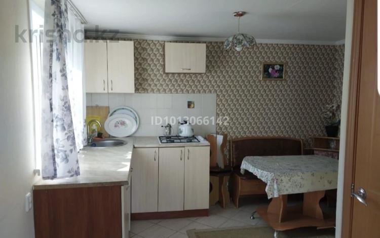 Жеке үй · 1 бөлме · 27 м², Кокмайса 13а — Рядом с кольцом, 10 минут ходьбы от озера, бағасы: 20 000 ₸ в Бурабае — фото 2