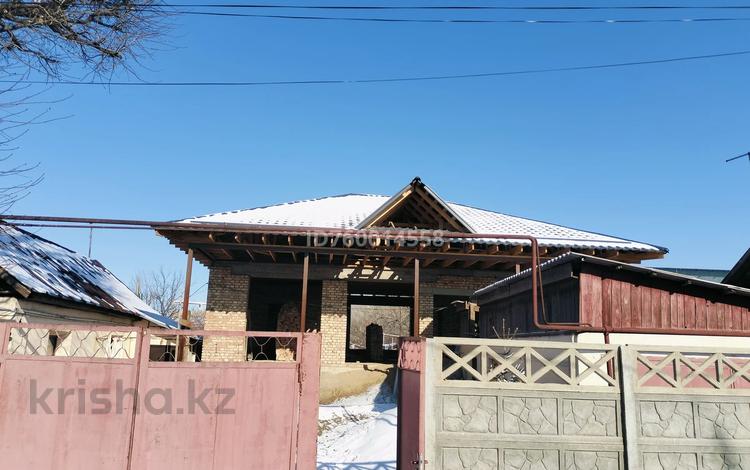Отдельный дом · 4 комнаты · 150 м² · 5.5 сот., Переулок Школьный 23 — ЖД вокзала, в квадрате 24 школы гимназии за 31 млн ₸ в Таразе — фото 2