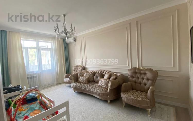 2-комнатная квартира · 65 м² · 1/9 этаж, Сатпаева 30Г за 20 000 〒 в Таразе — фото 2