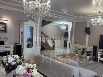 4-комнатная квартира · 220 м² · 8/9 этаж, просп. Кунаева 65 за 120 млн 〒 в Шымкенте, Аль-Фарабийский р-н