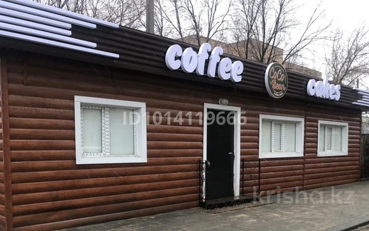 Свободное назначение · 30 м² за 170 000 ₸ в Актобе, мкр 8 — фото 2