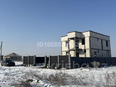 Жеке үй · 6 бөлме · 240 м² · 4.5 сот., Кабанбай батыра, бағасы: 26 млн ₸ в Аскара Токпанова (Казцик)