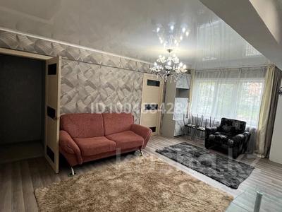 3-бөлмелі пәтер · 58.4 м² · 1/5 қабат, Назарбаева 29/2, бағасы: 180 000 ₸ в Усть-Каменогорске, Ульбинский