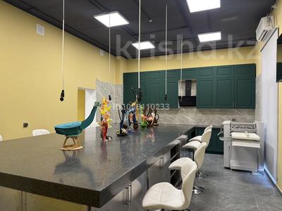 Студии · 45 м² за 70 000 ₸ в Астане, Нура р-н