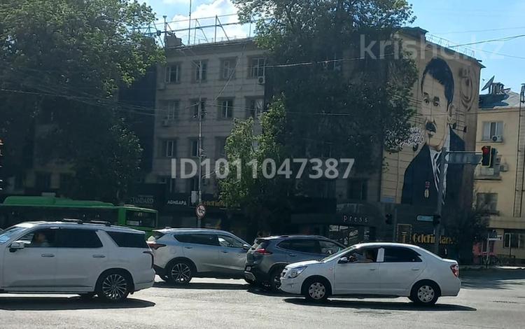 3-комнатная квартира · 54 м² · 2/5 этаж, Республика 28 — Проспект Республики/ угол. ул.Калдаякова за 200 000 ₸ в Шымкенте, Аль-Фарабийский р-н — фото 20